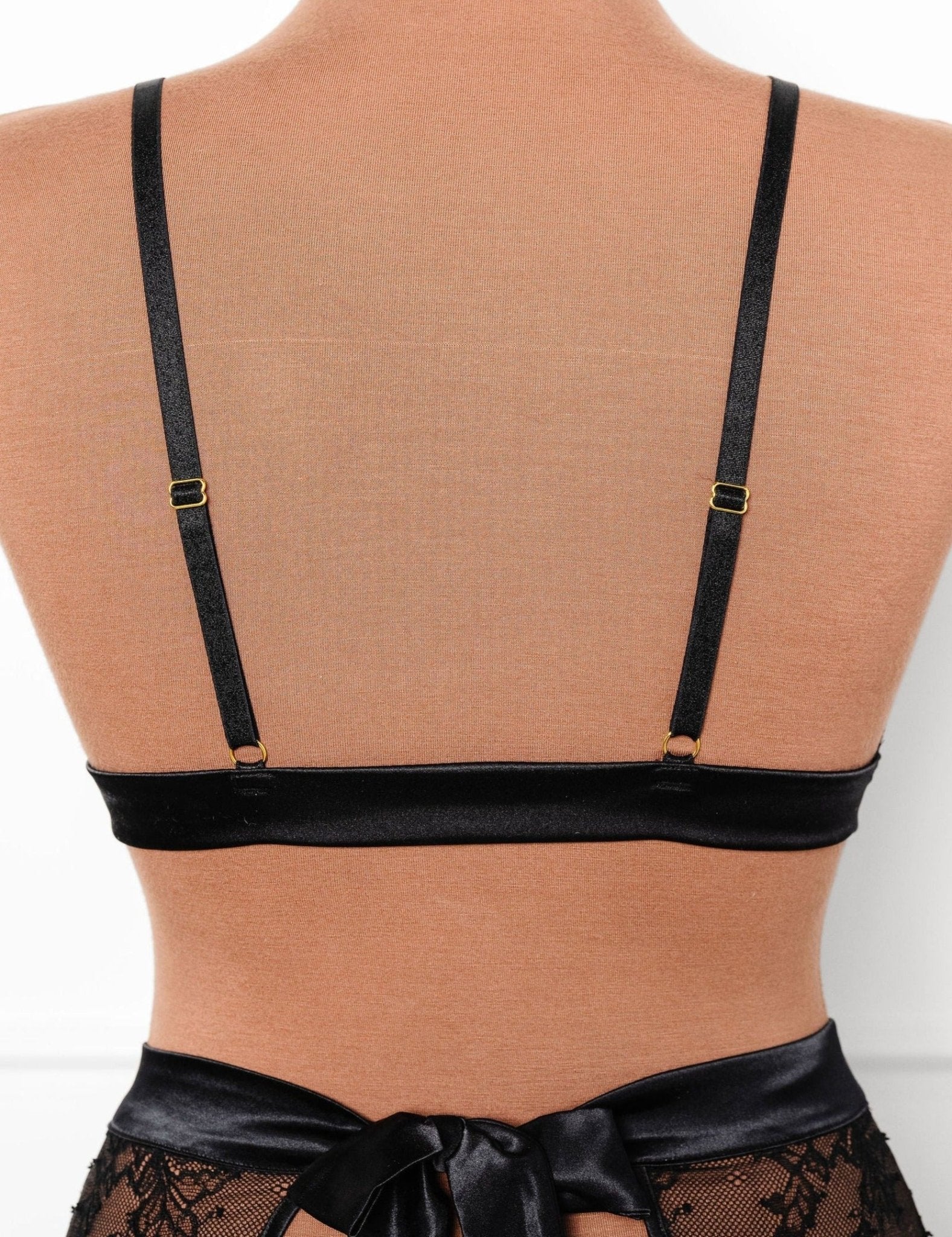 Eyelash Lace Bow Bralette - Black - Image 9