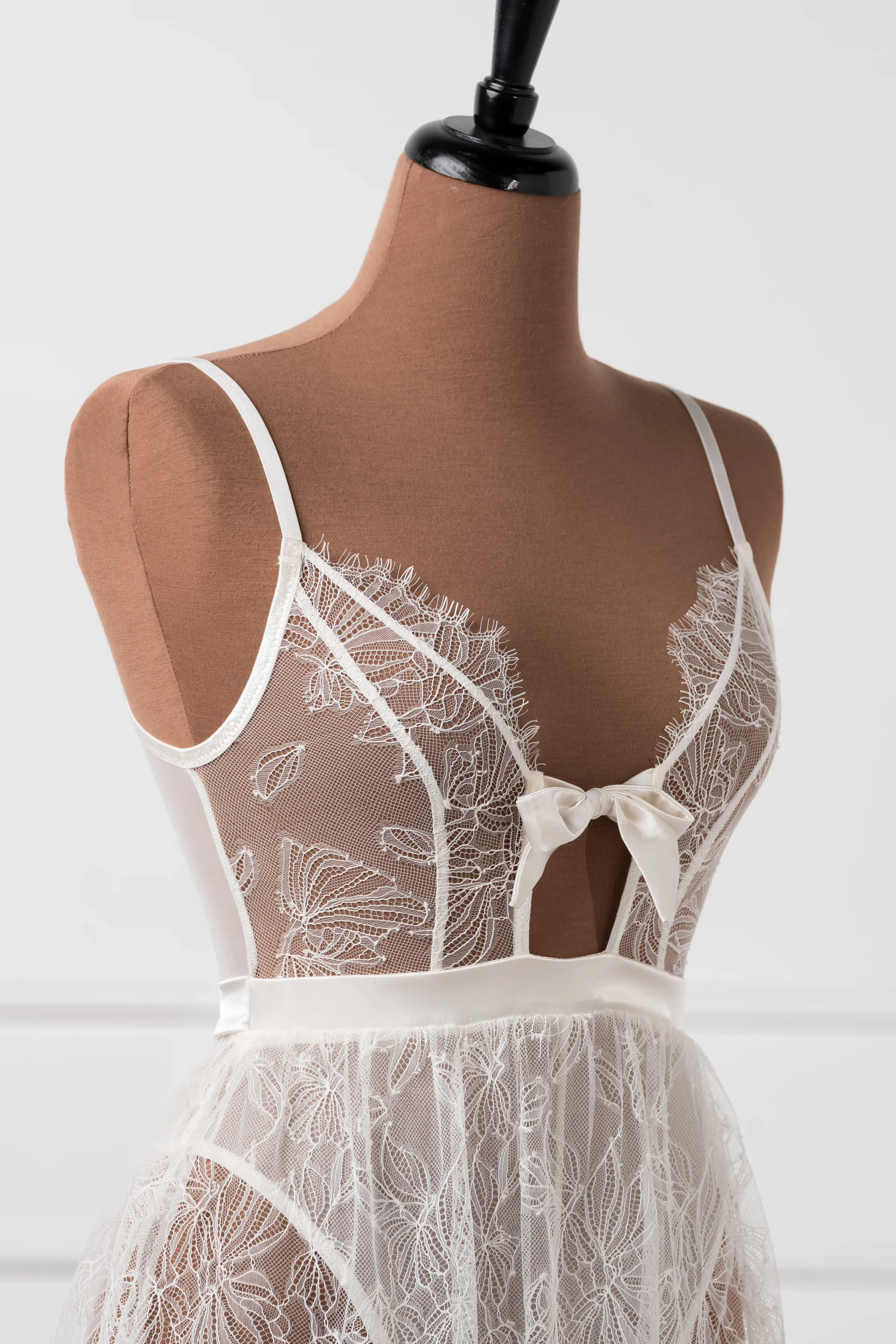 Eyelash Lace Crotchless Teddy - Pearl - Image 10