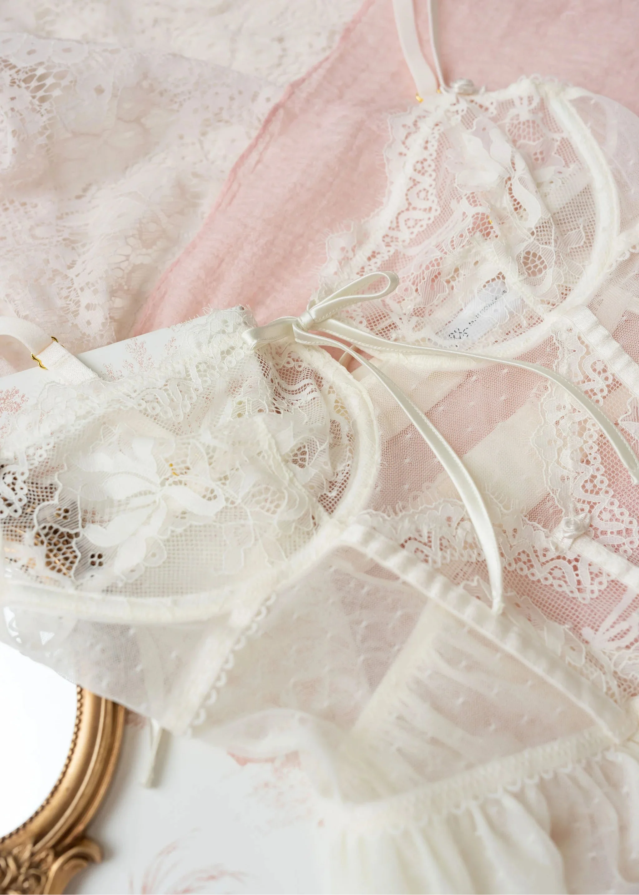 Lace & Mesh Bustier Tiered Babydoll - Pearl - Image 10