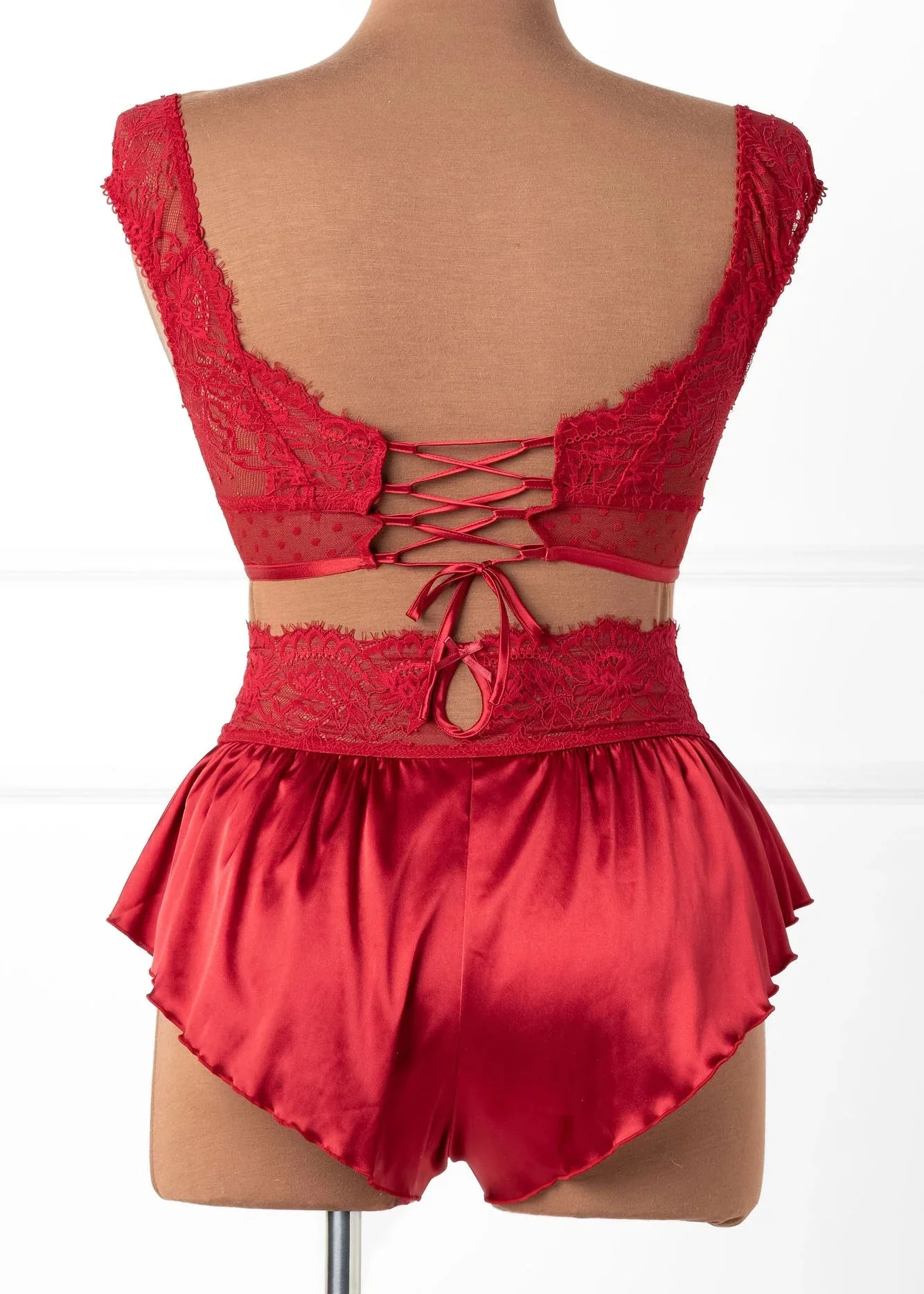 Lacy Off-The-Shoulder Bralette - Red - Image 6