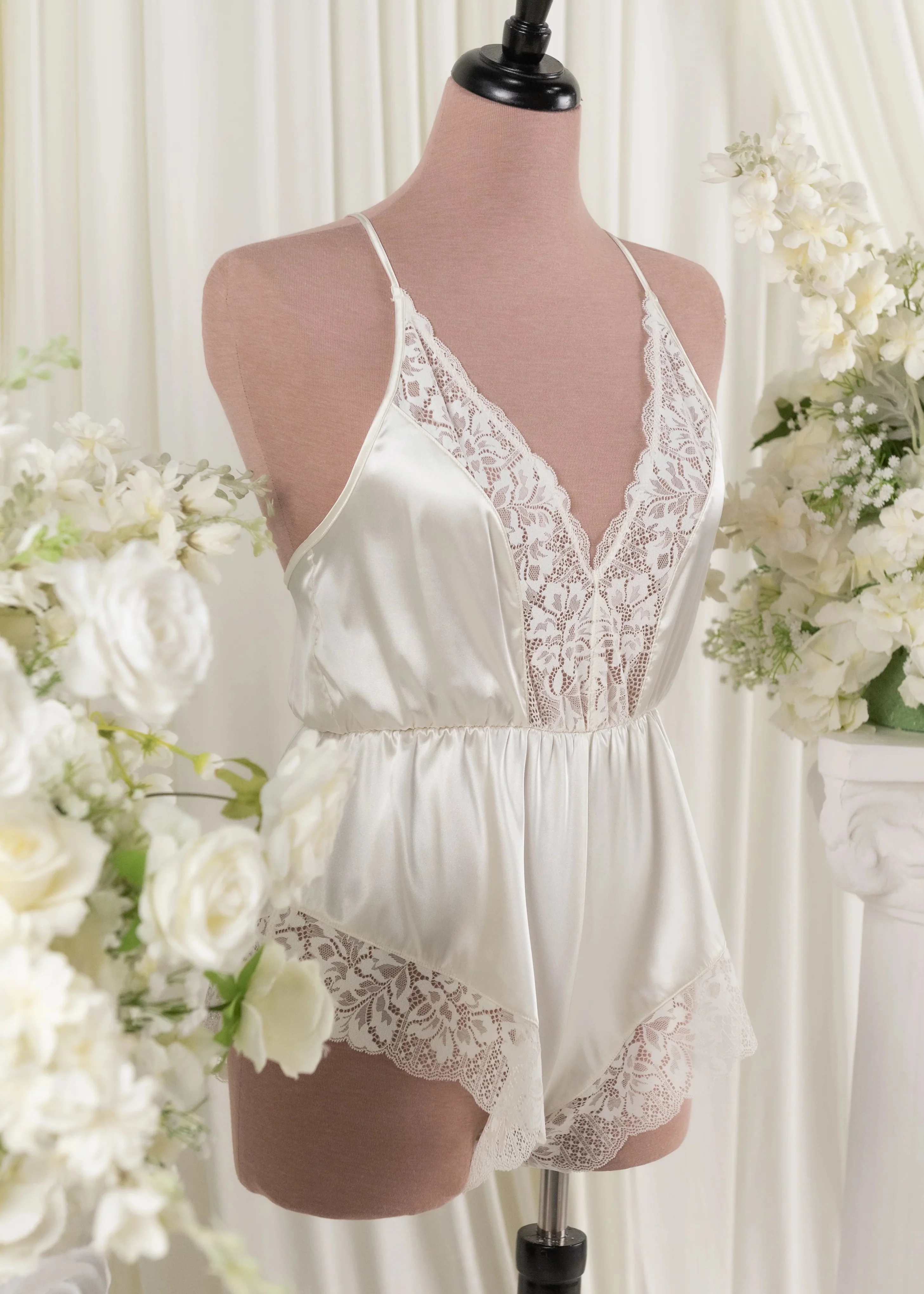 Lacy Plunge Satin Romper - Pearl - Image 12