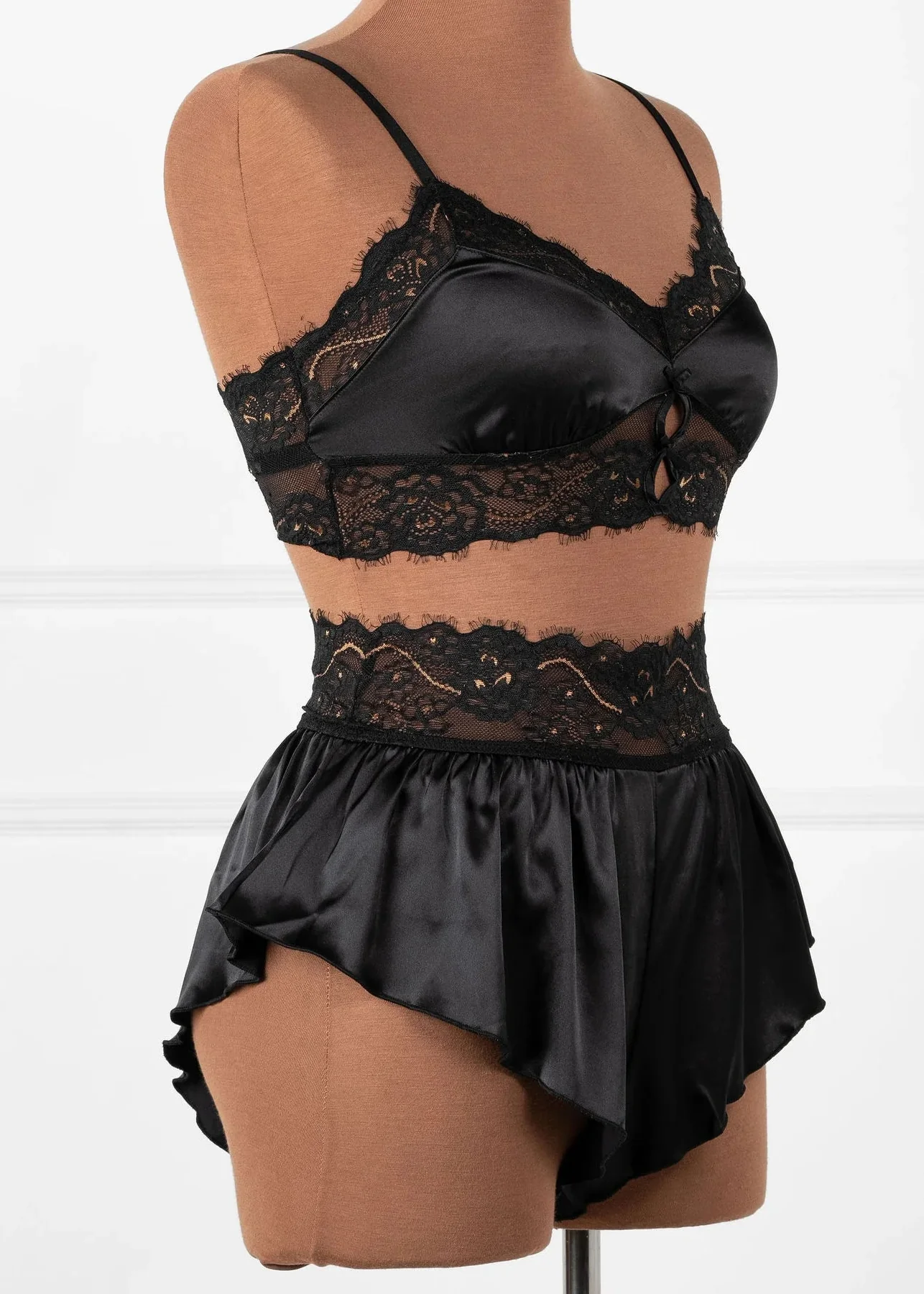 Lacy Satin Keyhole Bralette - Black Espresso - Image 7