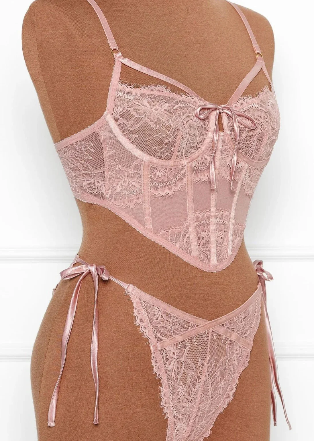 Lacy Underwire Corset - Blush - Image 12