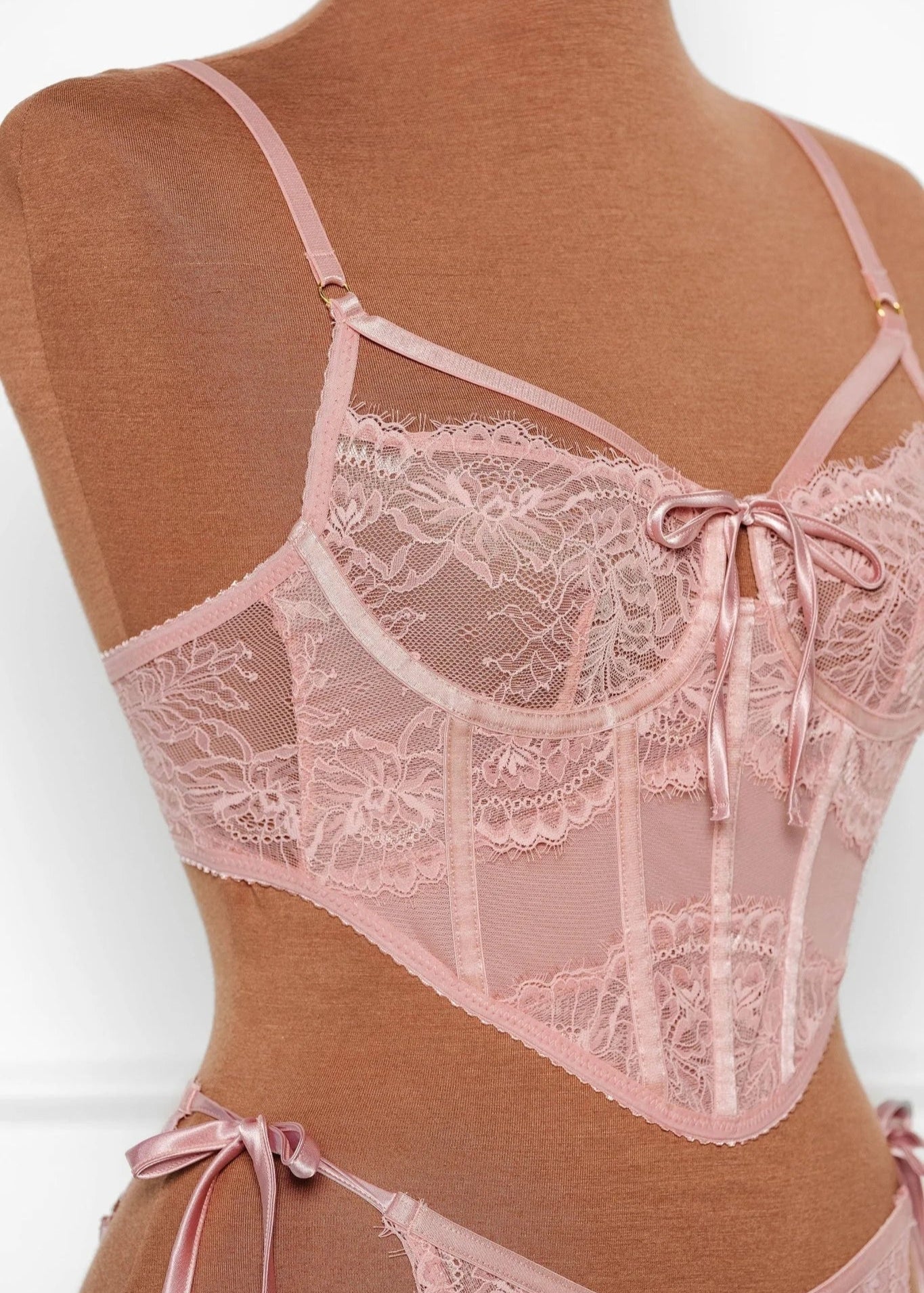 Lacy Underwire Corset - Blush - Image 13