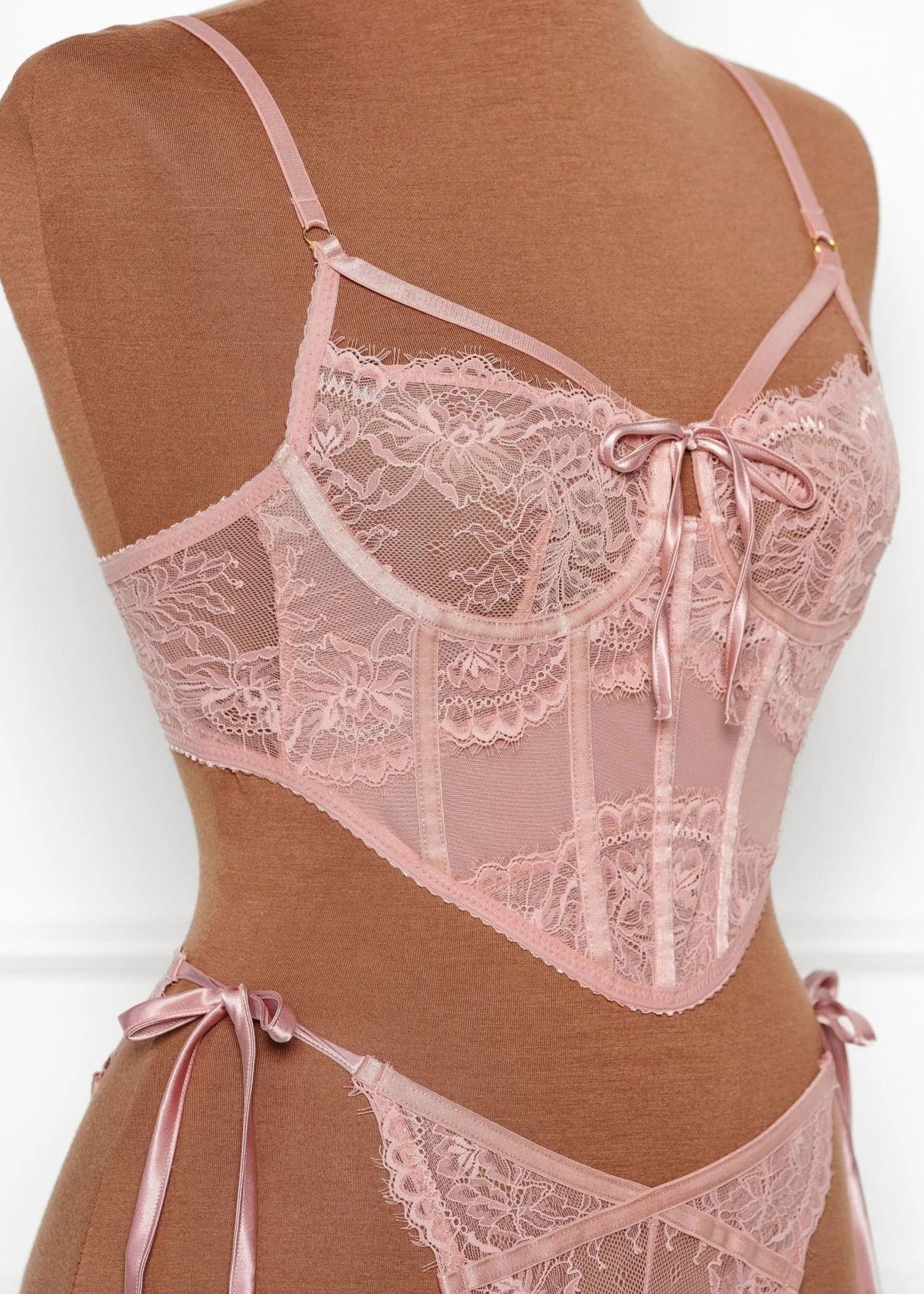 Lacy Underwire Corset - Blush - Image 6