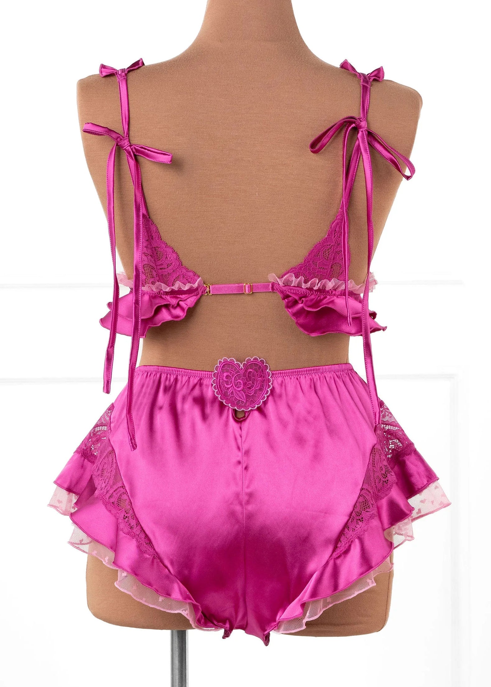 High Waist Satin Flutter Shorts - Fuchsia - Image 5
