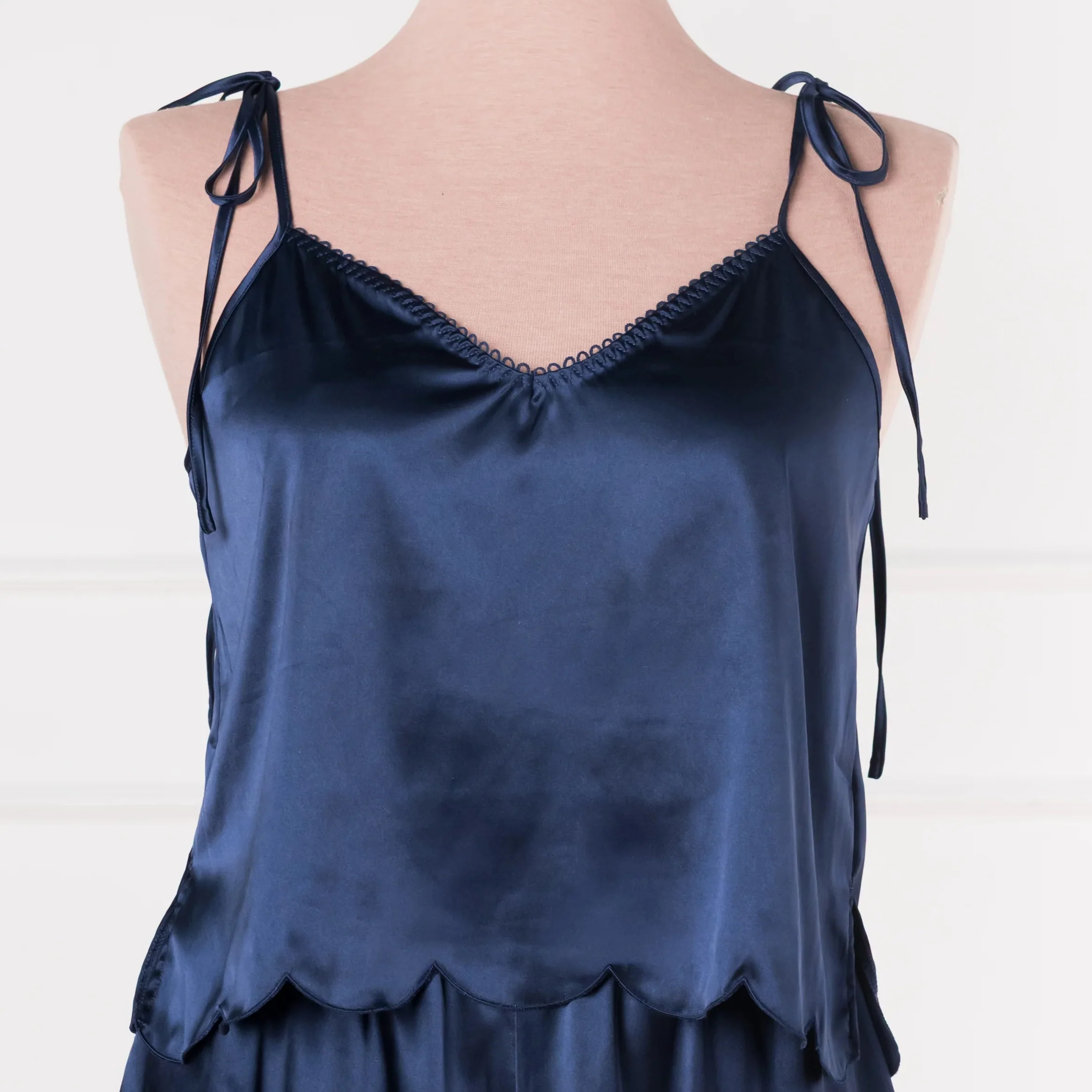 Scalloped Embroidered Satin Cami - Navy - Image 15