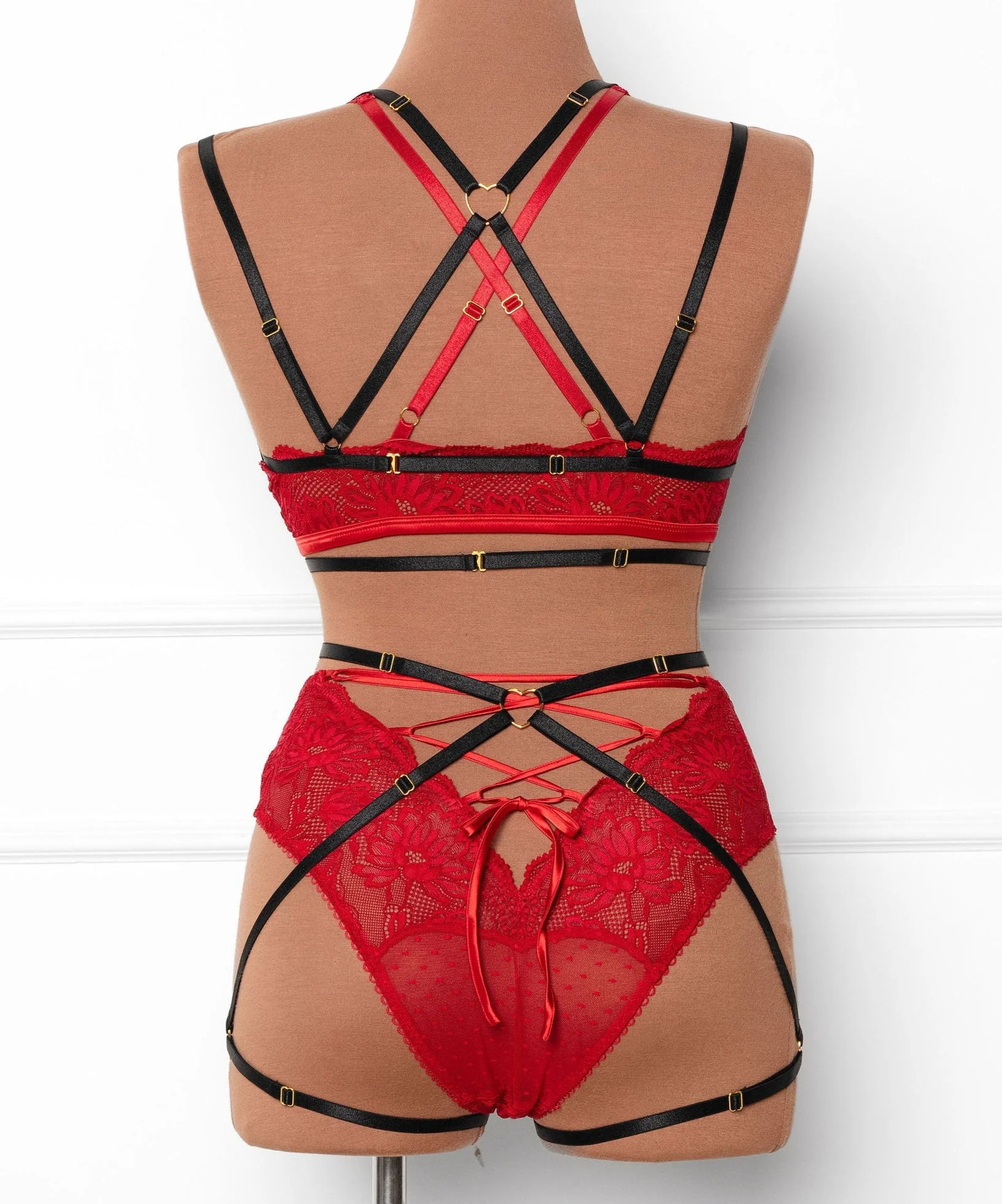 Strappy Heart Harness Bottom - Black - Image 12